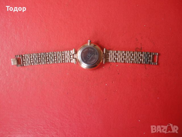 Дамски часовник с кристали Celvin Klain, снимка 4 - Дамски - 45194935