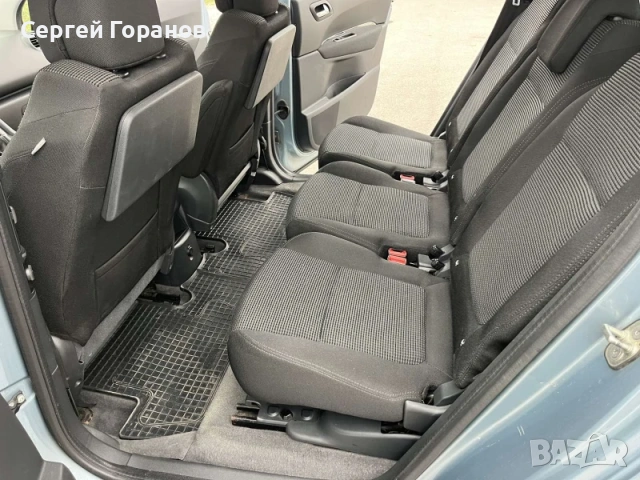 Пежо 5008 1,6 HDI , снимка 9 - Автомобили и джипове - 53750827