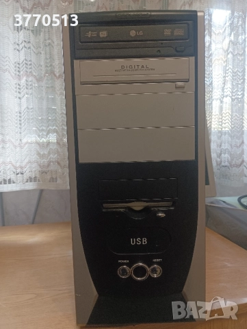 Настолен компютър 