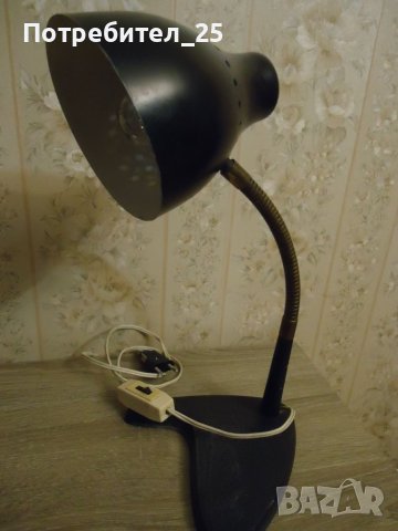 Настолна лампа-ретро, снимка 4 - Антикварни и старинни предмети - 45817535