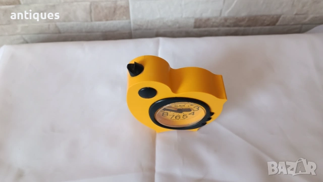 Стар детски часовник / будилник - SLAVA- Сделано в СССР - 1970г., снимка 4 - Антикварни и старинни предмети - 54143647