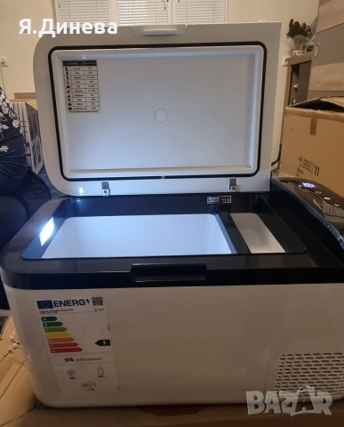 Хладилна чанта за кола Ukkiso 63L, снимка 3 - Аксесоари и консумативи - 53401489