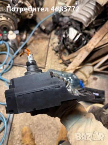 Основа на скоростен лост за BMW 5 E60 , 61 само за 150лв. 9189638, снимка 4 - Части - 52805895