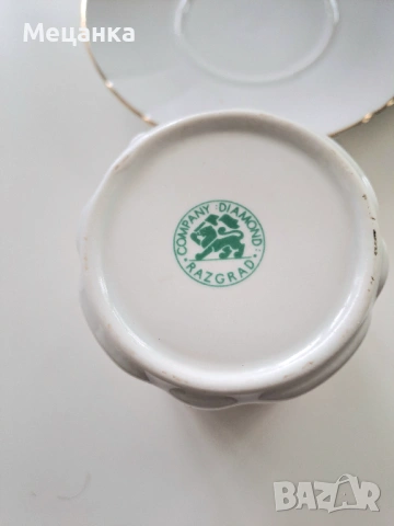 Сервиз за кафе, снимка 4 - Сервизи - 53923181