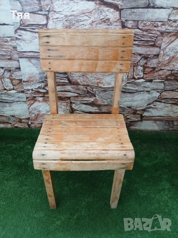 Детско дървено столче , снимка 4 - Антикварни и старинни предмети - 53759801