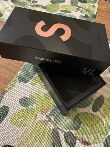 Продавам Samsung Galaxy S22, 256GB, 8GB RAM, 5G, Pink Gold, снимка 12 - Samsung - 53774266