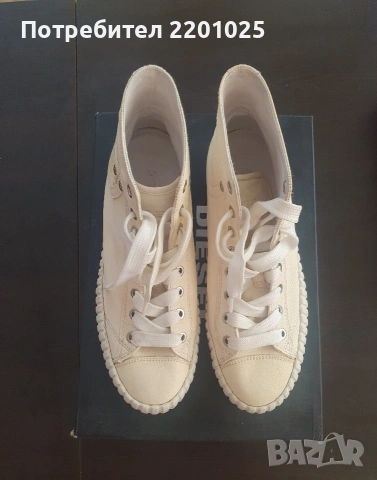 Високи кецове Diesel , снимка 2 - Кецове - 53594351