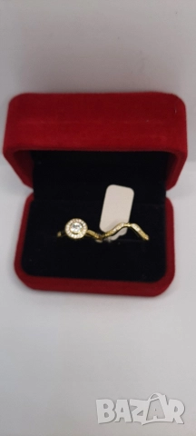 Два пръстена комплект с кутия, снимка 3 - Пръстени - 52633515