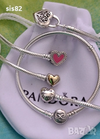 Сребърни гривни Pandora 