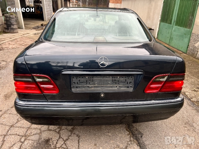 W210 2.3i 150к.с, снимка 3 - Автомобили и джипове - 53442562