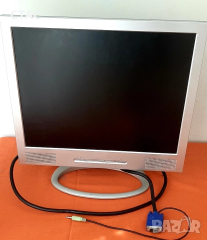 Ретро монитор на стойка-работещ