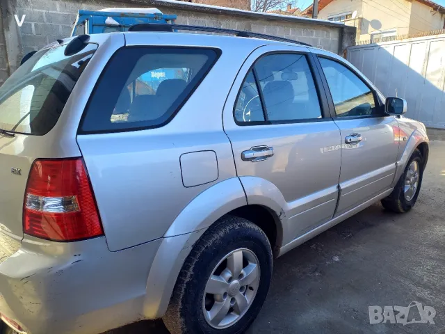 Kia Sorento 2.5CRDI, снимка 4 - Автомобили и джипове - 48717084