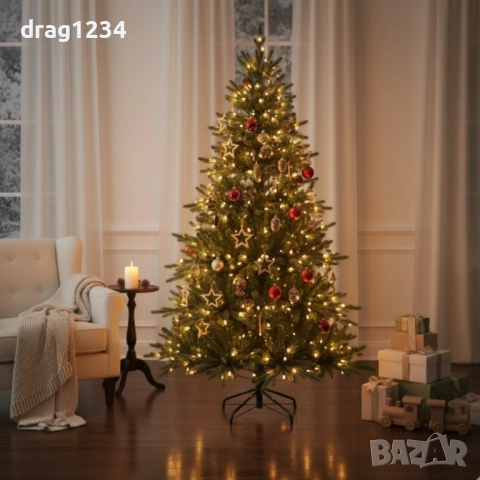 Красива коледна елха с естествено излъчване – празниците започват тук!