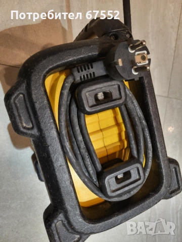 Акумулаторно радио DeWalt, само тяло. 65€ Цената е крайна!, снимка 3 - Други инструменти - 53977516