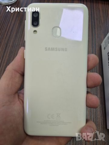 Samsung Galaxy A20e Duos Перфектен + протектори и кейсове, снимка 5 - Samsung - 45193328
