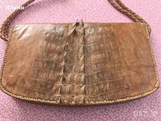 Дамска чанта , снимка 2 - Чанти - 52809473
