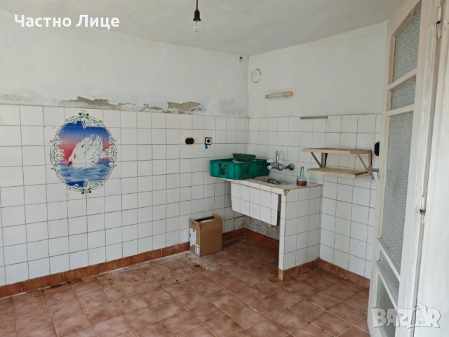 Къща в гр.Аксаково с РЗП 210 кв.м., снимка 5 - Къщи - 53922681