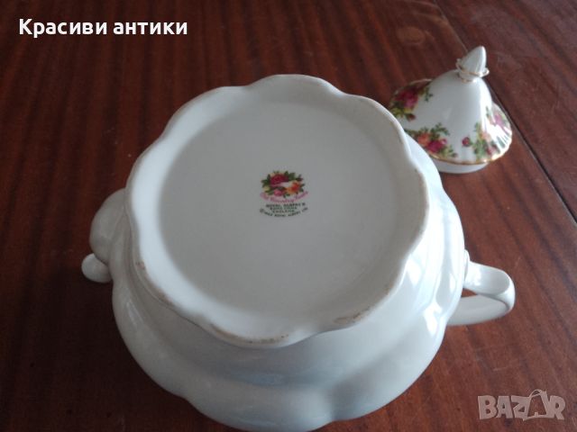 Royal Albert, голям чайник, кралска, колекционерска серия, снимка 6 - Антикварни и старинни предмети - 46779907