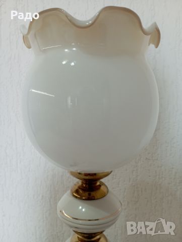 Красива порцеланова лампа, снимка 4 - Настолни лампи - 46305668
