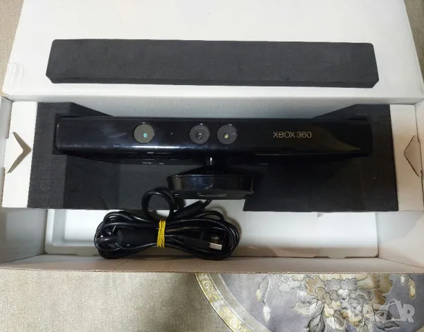 Xbox 360 Kinect в кутия с игра, снимка 2 - Аксесоари - 47728618