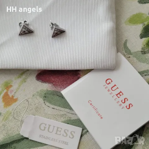 Guess чисто нови обеци с логото на бранда, снимка 2 - Обеци - 48207440