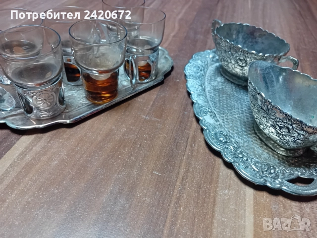 два колекционерски комплекта