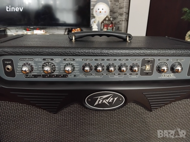 Кубе Peavey Vypyr и педалиера Peavey Sanpera1, снимка 2 - Китари - 52955289
