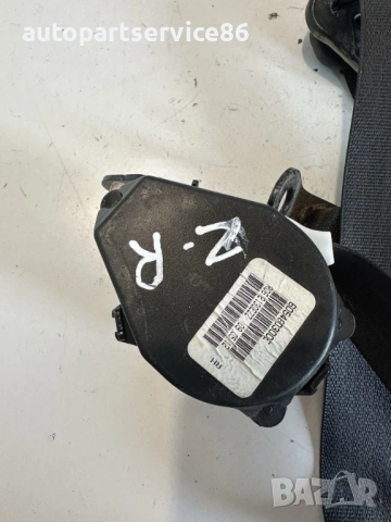 Заден десен колан за безопасност за Jeep Compass 2.2 CRD (2011) 605460300E, снимка 2 - Части - 53618027
