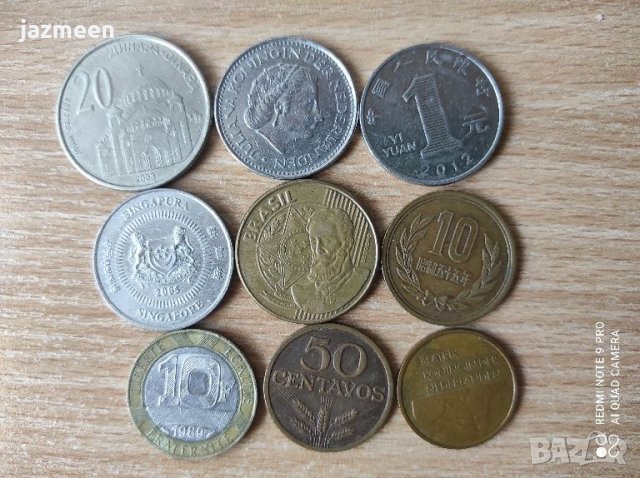 Монети от различни страни за колекционери 
