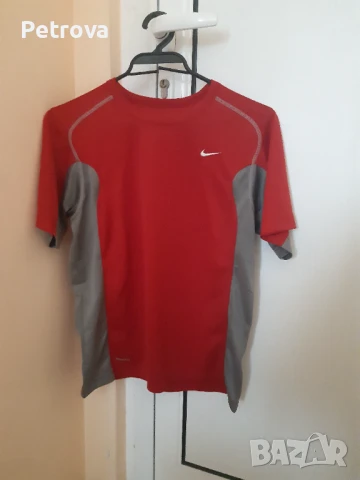 Тениска , Nike  М(10-12), снимка 2 - Тениски - 51373389