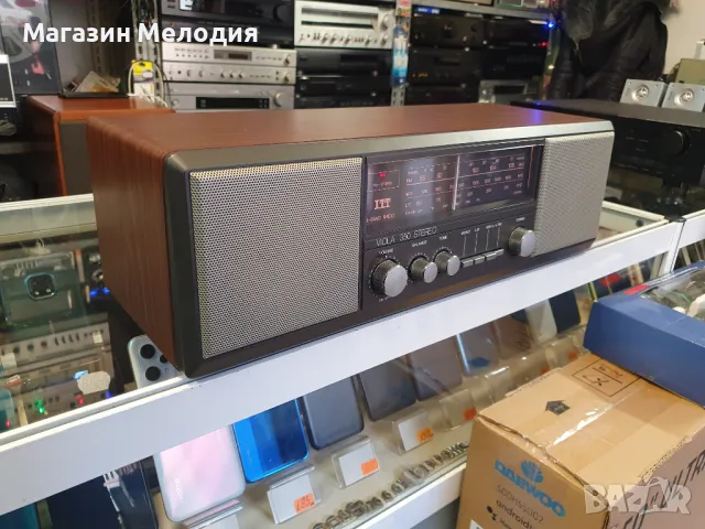 Радио ITT Viola 350 Stereo В отлично техническо и визуално състояние., снимка 6 - Радиокасетофони, транзистори - 48441112