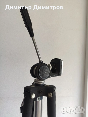 Статив SL 67 Slik , снимка 8 - Чанти, стативи, аксесоари - 54262189