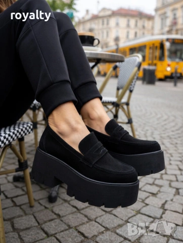 Обувки на платформа - черен велур