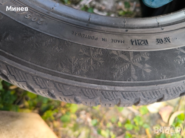 Зимни гуми Semperit , снимка 3 - Гуми и джанти - 52104357