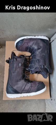 сноуборд обувки burton moto 42, снимка 1
