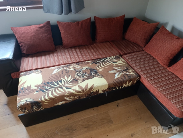 Ъглов диван с ракла и функция сън , снимка 11 - Дивани и мека мебел - 52392035