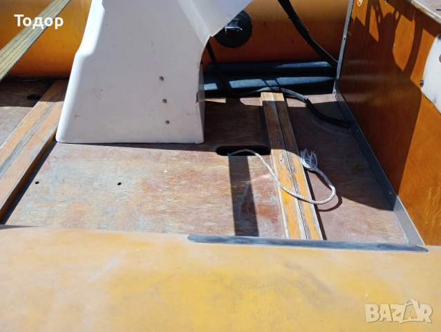 Продавам Лодка RIB-bat 4,50м с конзола, волан с червяк, жила, с д-л Suzuki 25HP, вн. от И-я , снимка 7 - Воден транспорт - 51741750