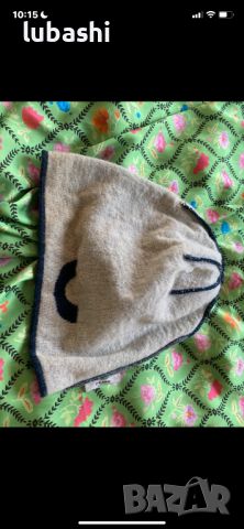 Fendi Monster eye шапка с пух от естествен косъм, снимка 3 - Шапки - 45172059