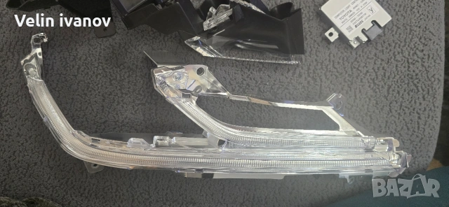 части за десен лед фар на тойота корола , снимка 2 - Части - 53213037