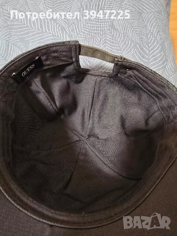 Шапка Guess - оригинална, снимка 5 - Шапки - 54060447