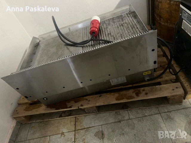 Скара тип плоча ,половин плоска и половин оребрена, снимка 2 - Обзавеждане на кухня - 53926155