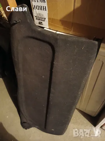 Продавам кора за багажник за Опел Корса 