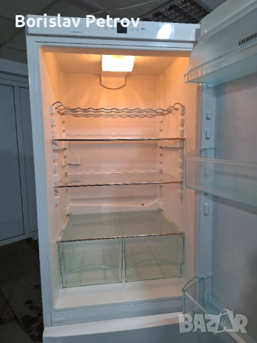 Хладилник с долен фризер Либхер Нофрост А+, снимка 4 - Хладилници - 54167355