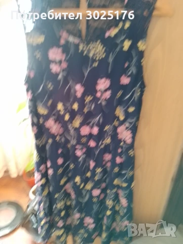 Рокля About You, снимка 3 - Рокли - 51150944