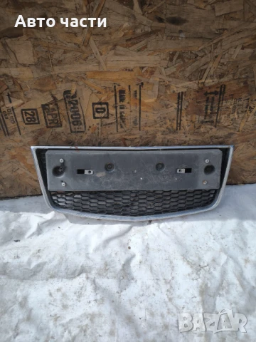 Решетка за предна броня Chevrolet Aveo 2008 до 2011 96813742 Оригинална