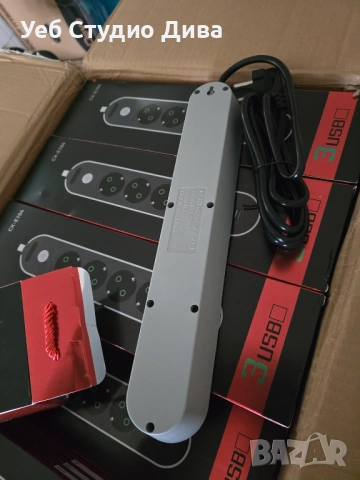 Разклонител с 3 USB порта и 4 гнезда 2500W с 2м кабел, снимка 7 - Друга електроника - 53339838