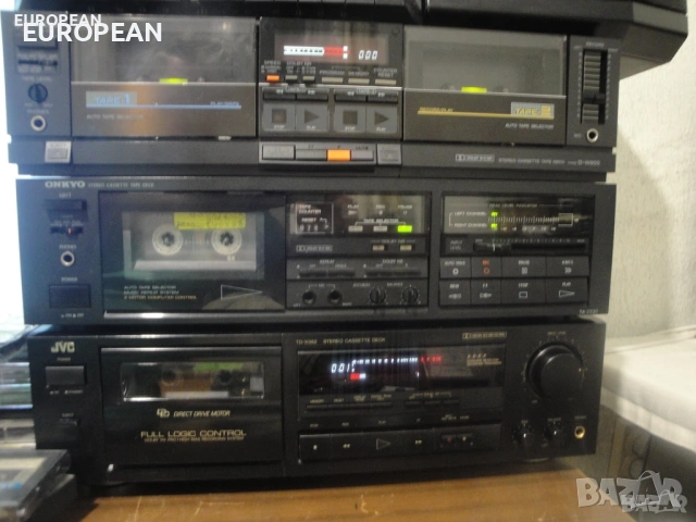 Продавам касетен дек JVC TD-X352 Direct drive за ремонт