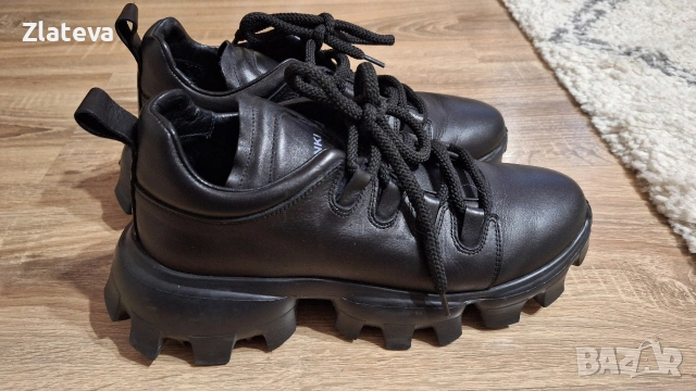 Нови на BIANKI , снимка 2 - Маратонки - 53330062