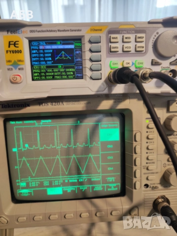 Продава се двуканален функционален генератор 100Mhz, снимка 14 - Друга електроника - 51813891
