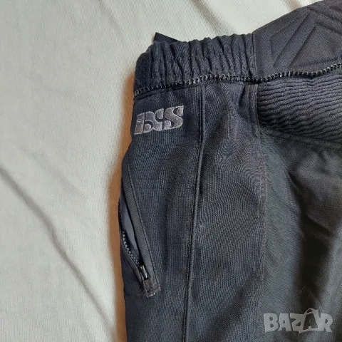 IXS  мото текстилен панталон размер Л с протектори на бедрата и коленете  , снимка 5 - Панталони - 49713729